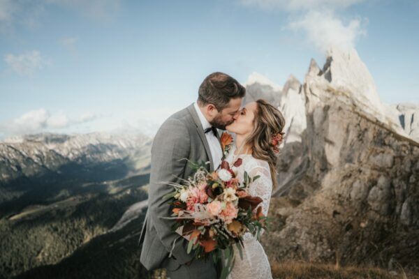 Mountain-Elopement-Seceda-Dolomites-Wedding